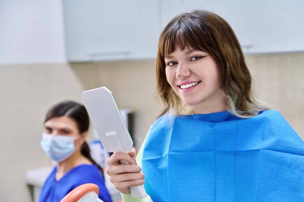 How A General Dentist  May Treat Your Cavity